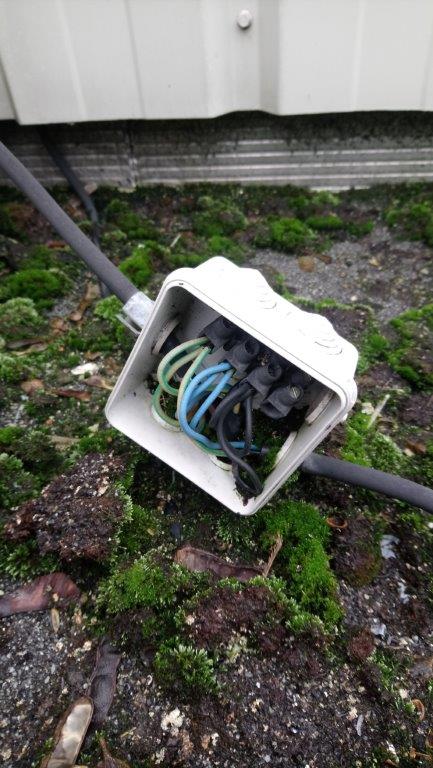 électricité-toiture-terrasse-en-Seine-et-Marne